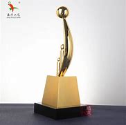 🏆体育与可持续建筑奖杯绿色荣耀的象征！