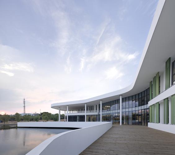 建筑客场探索建筑与城市的奇妙之旅

短视频